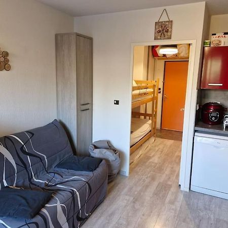 Appartement Au Pied Des Pistes ラ・ジュー・デュ・ルー エクステリア 写真