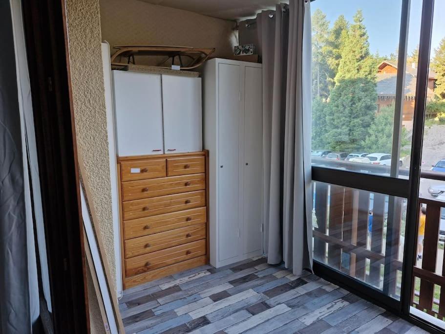 Appartement Au Pied Des Pistes ラ・ジュー・デュ・ルー エクステリア 写真